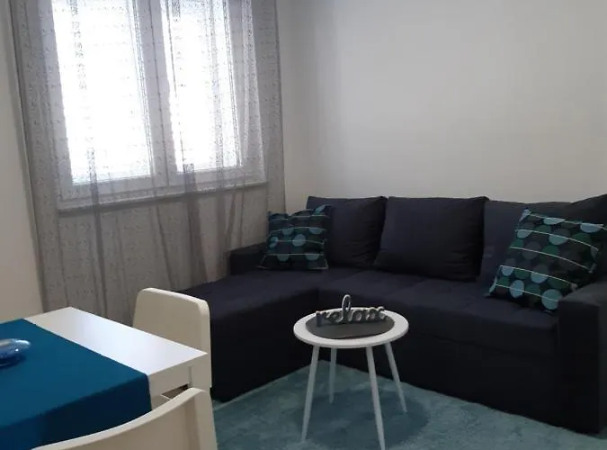 Neda Apartamento *